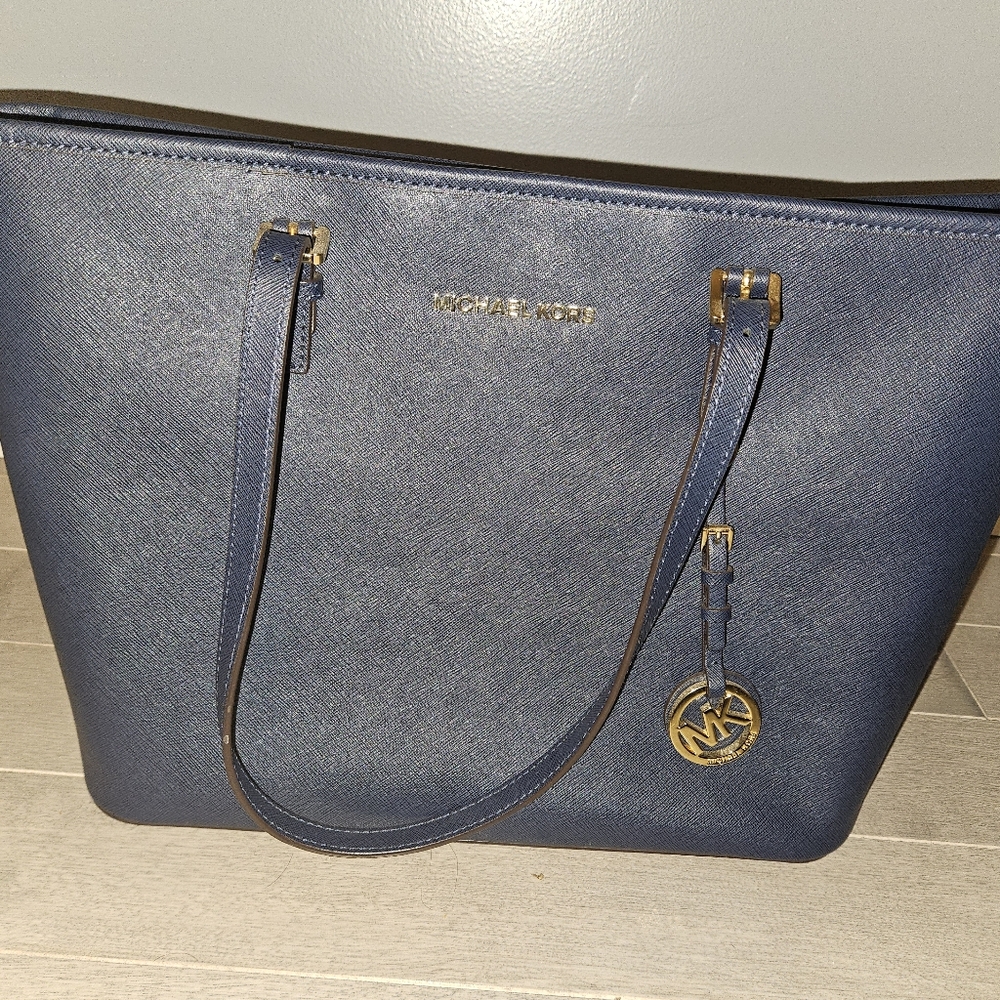 Michael Kors Tote bag in Navy